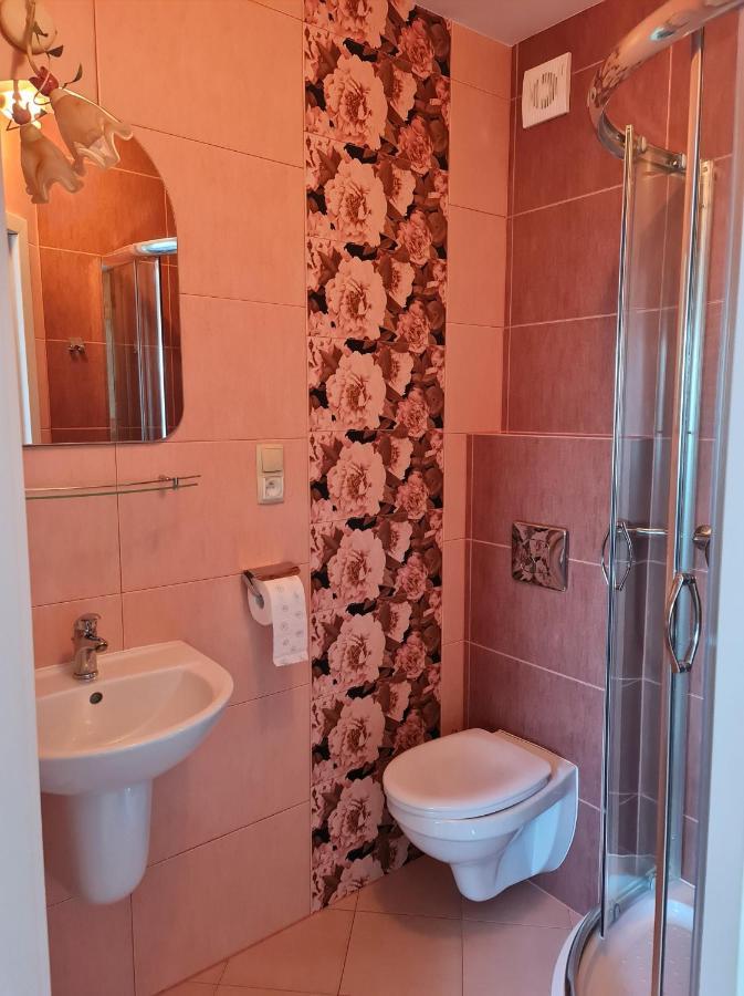 Koga Pokoje Goscinne Łeba Dış mekan fotoğraf